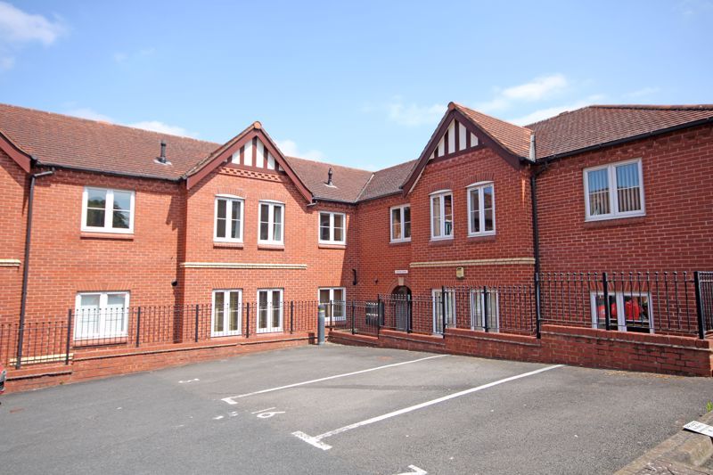 2 bed flat for sale in Stourbridge, Oldswinford, Hagley Road, Westhill Court DY8, £174,950