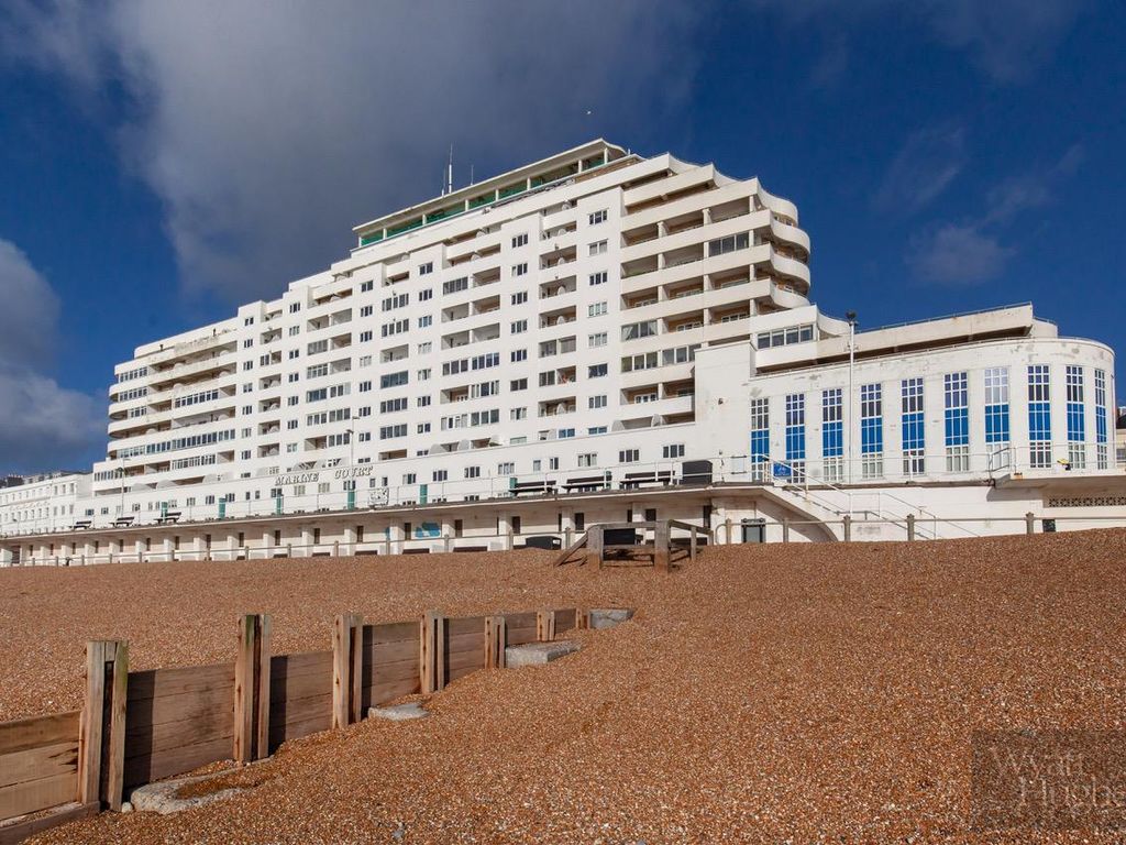 1 bed flat for sale in Marine Court, St. Leonards-On-Sea TN38, £48,000