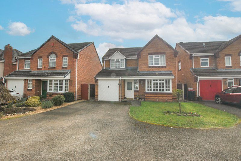 4 bed detached house for sale in Warwick Way, Leegomery, Telford TF1, £300,000