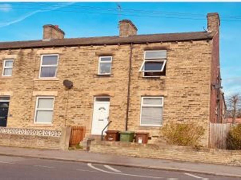 2 bed property for sale in Horbury Road, Ossett WF5, £185,000