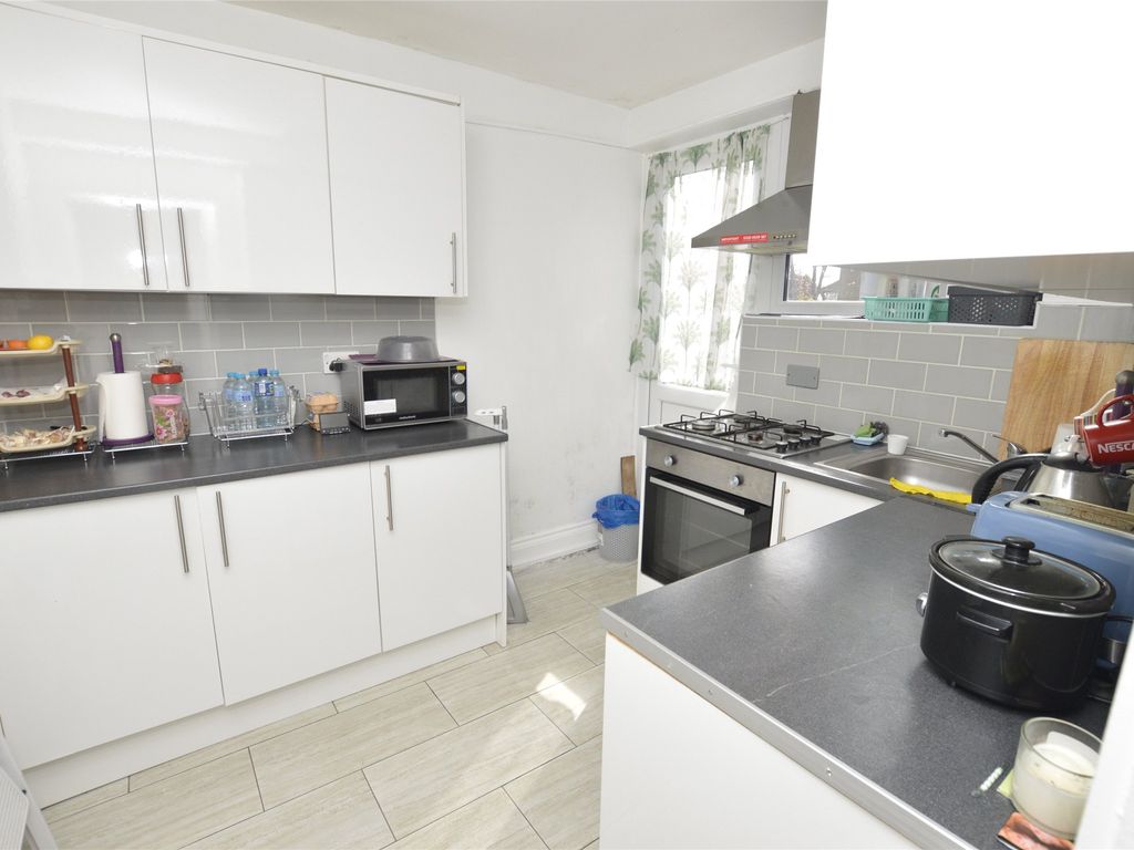 1 bed maisonette for sale in Everton Drive, Stanmore, Middlesex HA7, £180,000