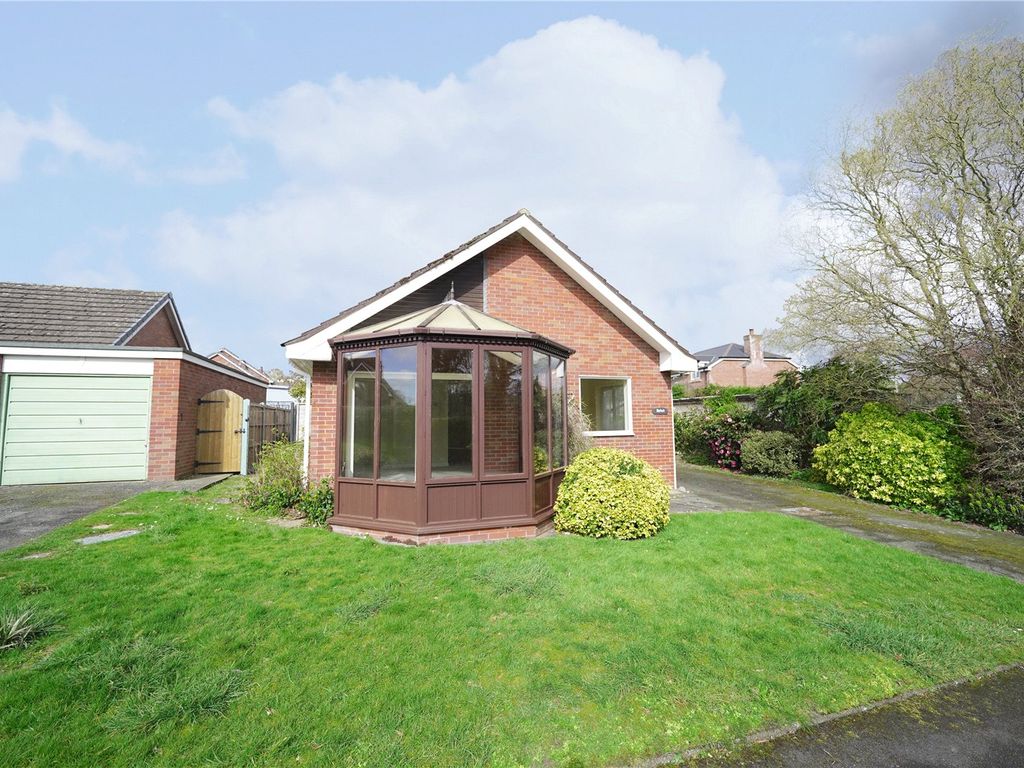 2 bed bungalow for sale in Mill Stream, Worthen, Shrewsbury, Shropshire SY5, £235,000