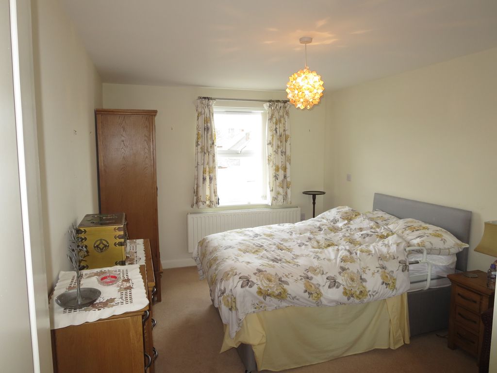 2 bed flat for sale in Adlington House, High Street, Wolstanton, Newcastle ST5, £120,000