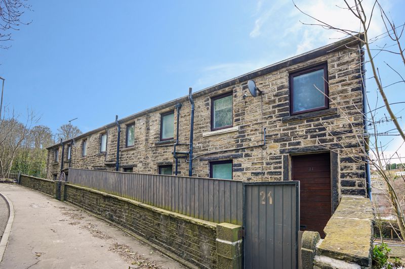 2 bed end terrace house for sale in 21 Penistone Road, Holmfirth HD9, £200,000