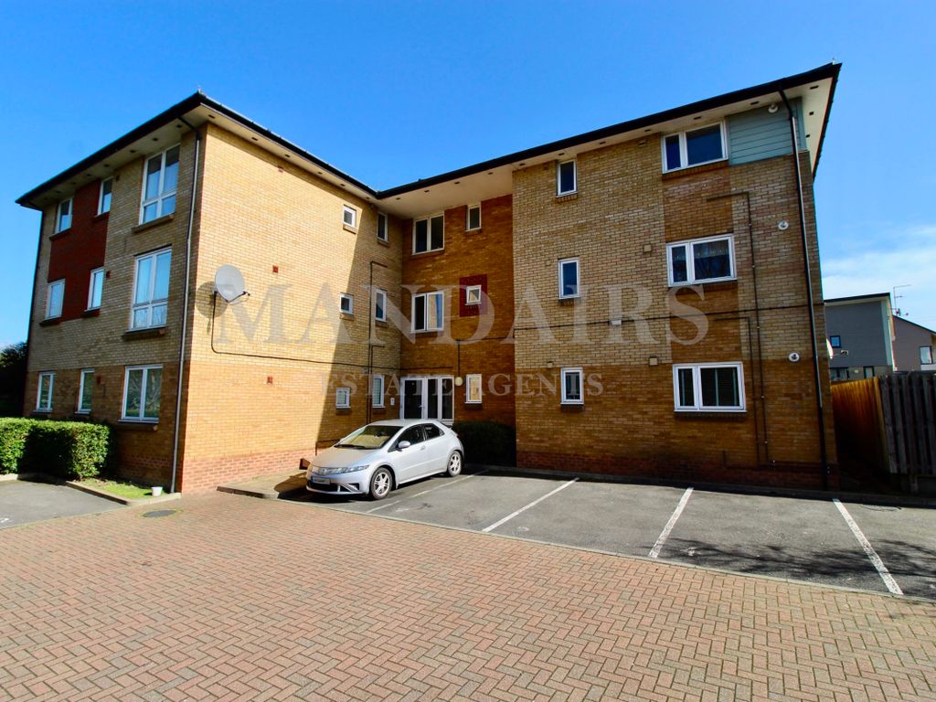 2 bed flat for sale in Overland Mews, Whittlesey Road, Stanground, Peterborough PE2, £50,000