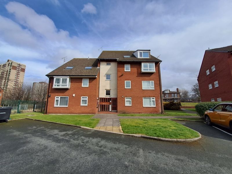 1 bed flat for sale in Clairville Close, Bootle L20, £60,000