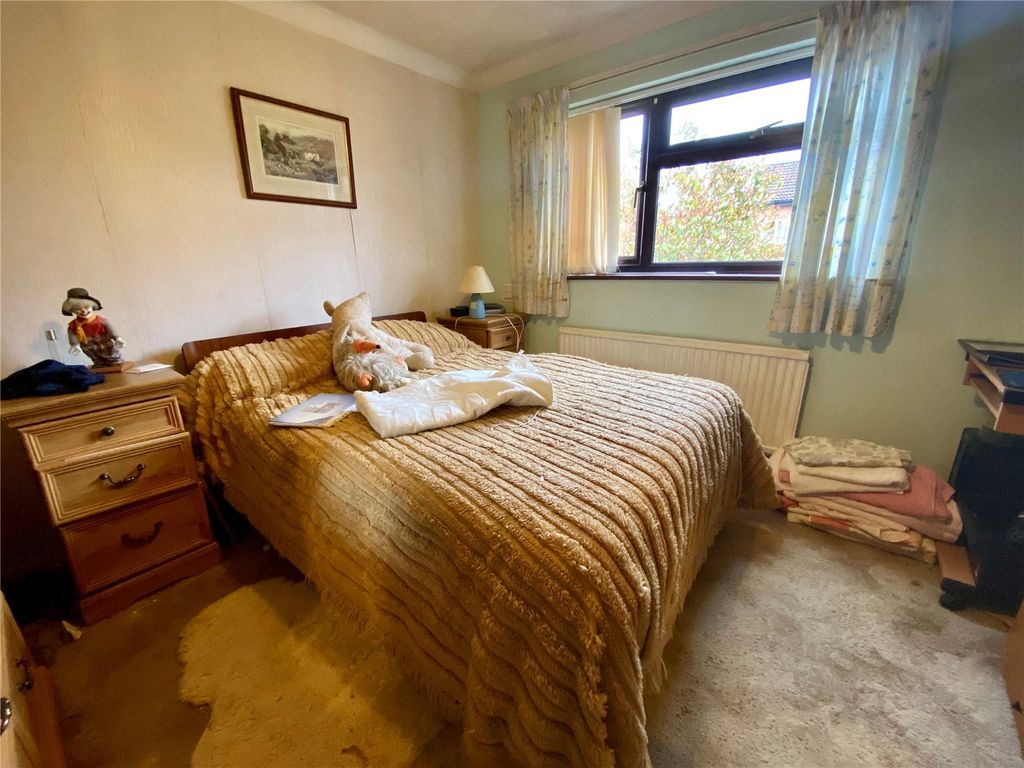2 bed bungalow for sale in Heron Close, Downham Market, Norfolk PE38, £220,000