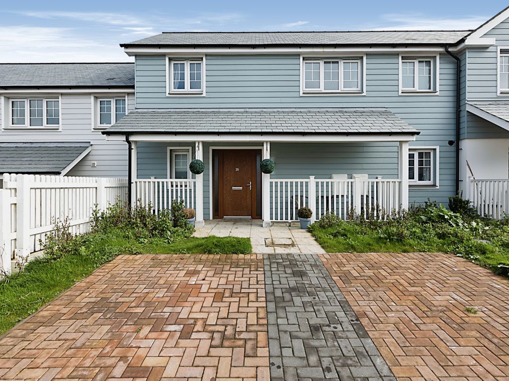 3 bed terraced house for sale in Polpennic Drive, Padstow, Cornwall PL28, £200,000