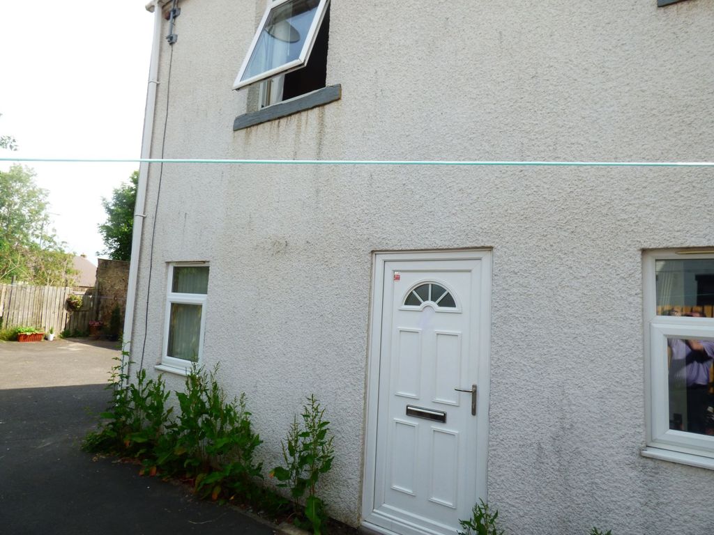 2 bed terraced house for sale in Front Street, Leadgate, Consett DH8, £80,000