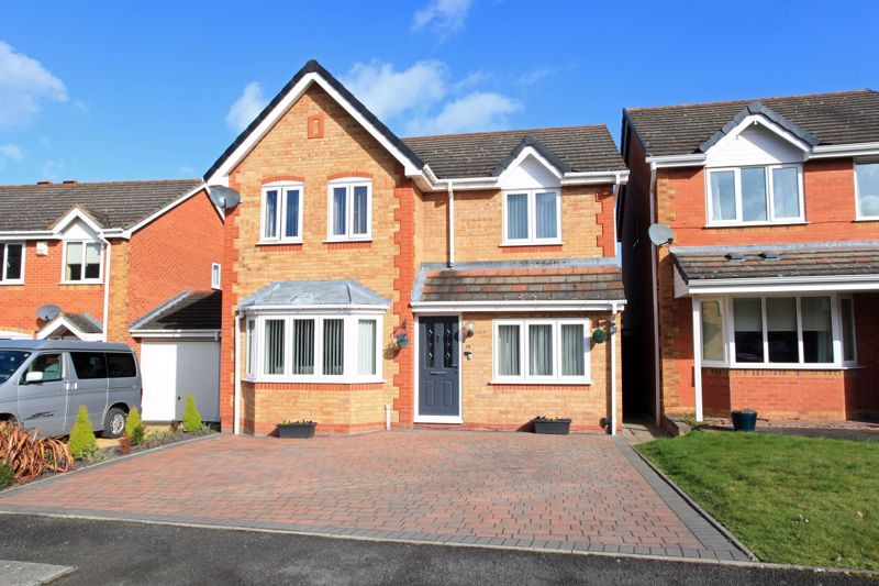 4 bed detached house for sale in Bush Close, Wellington, Telford TF1, £340,000