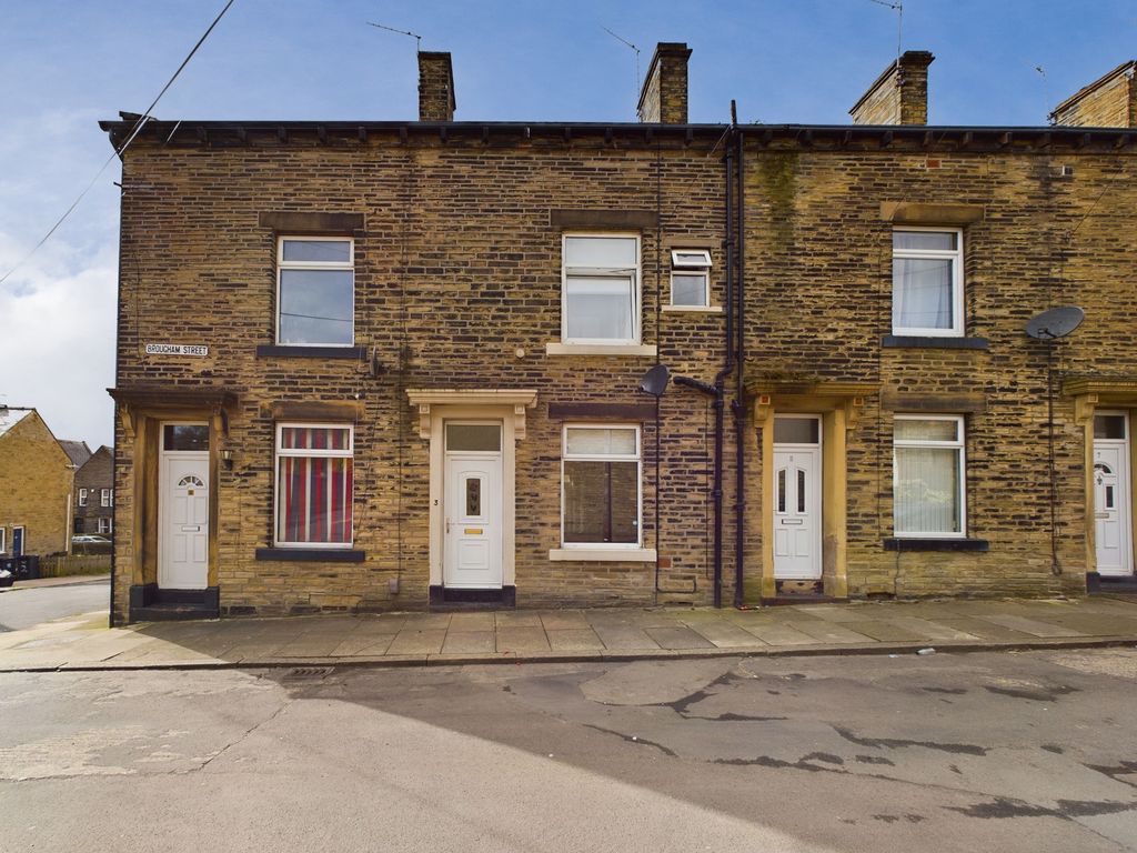 3 bed terraced house for sale in Brougham Street, Halifax HX3, £110,000