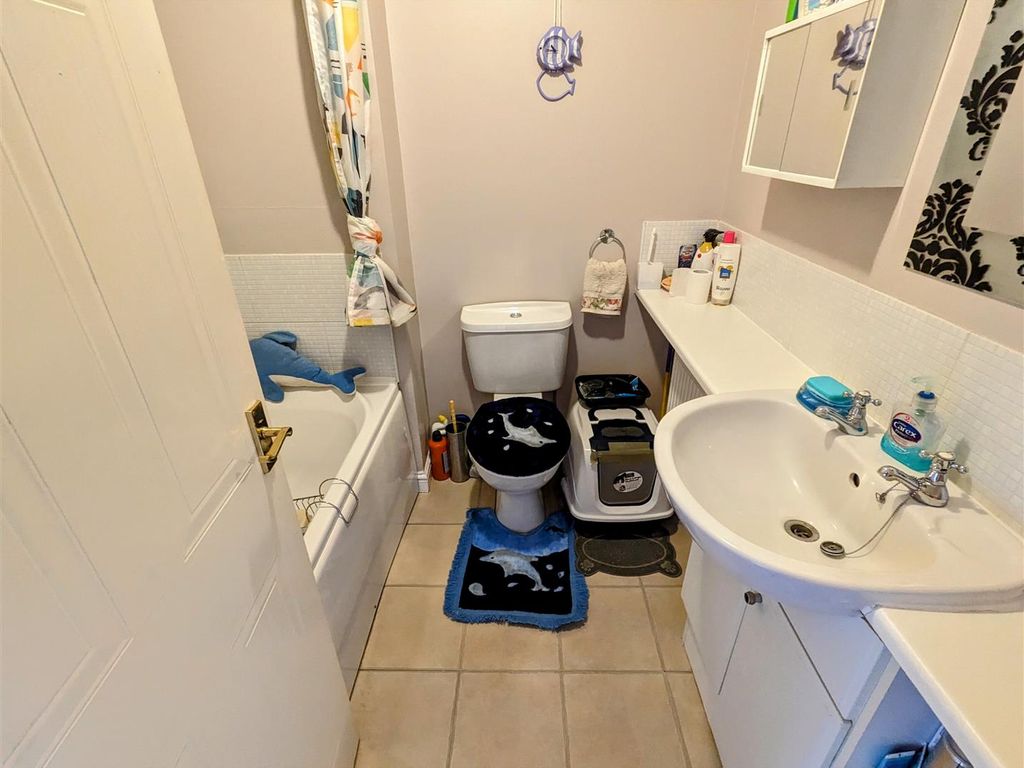 2 bed terraced house for sale in Reuben Avenue, The Shires, Nuneaton CV10, £170,000