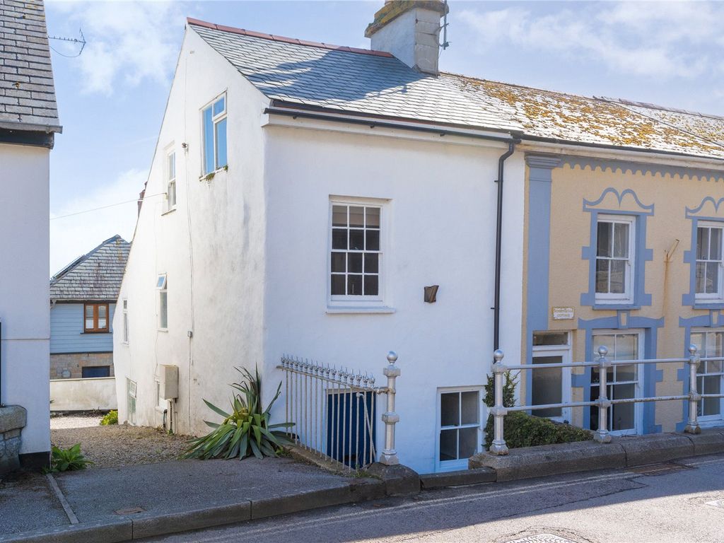3 bed end terrace house for sale in Fore Street, Marazion TR17, £298,500