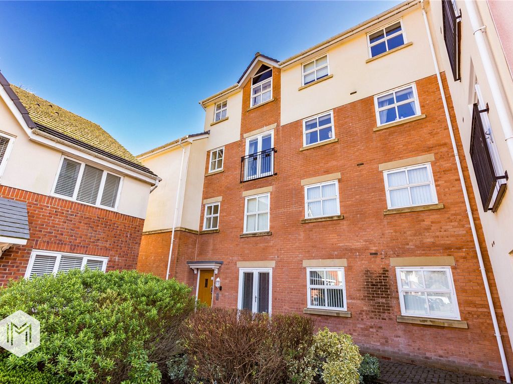 1 bed flat for sale in Clarendon Gardens, Bromley Cross, Bolton, Greater Manchester BL7, £120,000