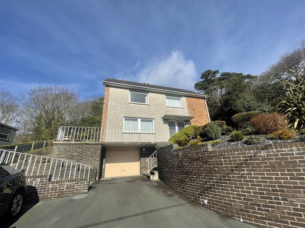 4 bed detached house for sale in Rhydyfelin, Aberystwyth SY23, £325,000