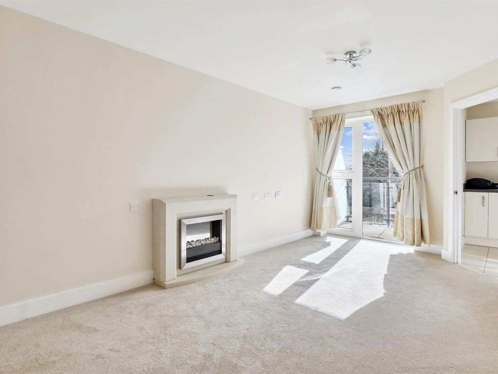 1 bed flat for sale in Lansdown Road, Sidcup DA14, £295,000