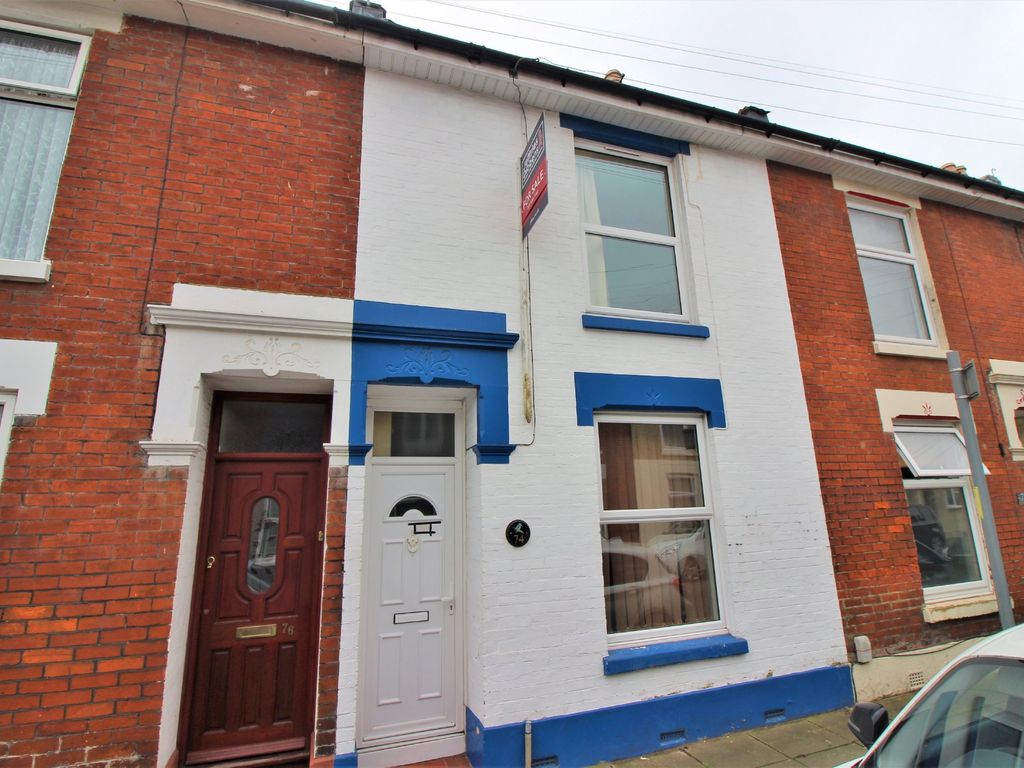 2 bed terraced house for sale in Lincoln Road, Portsmouth PO1, £195,000
