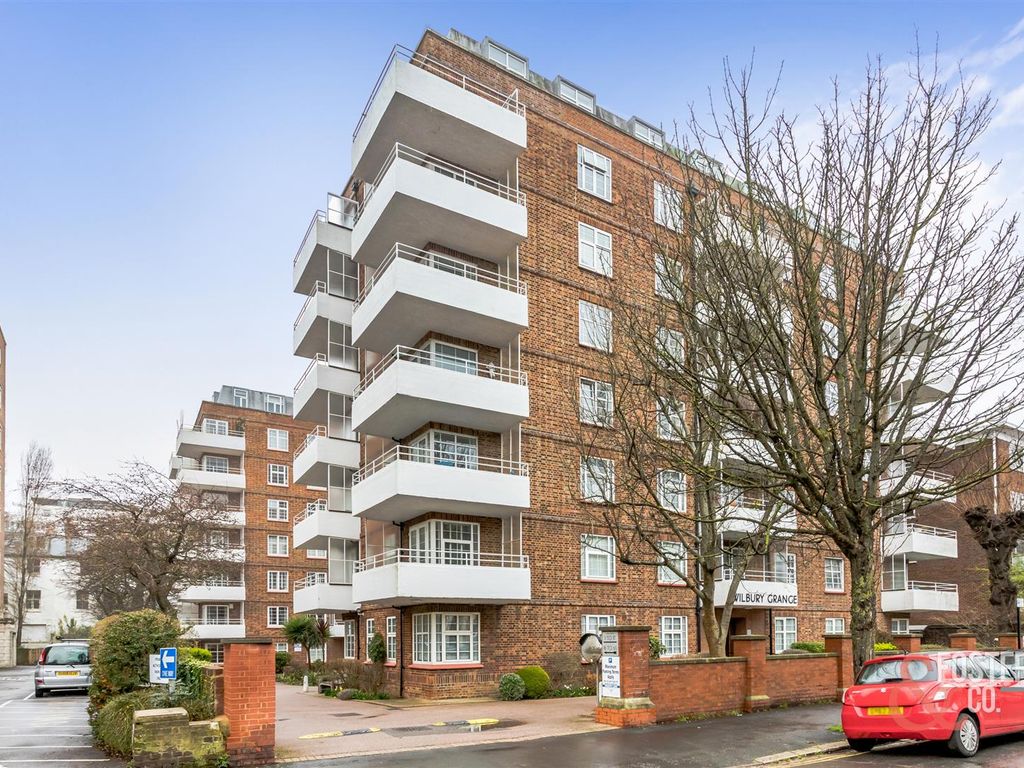 1 bed flat for sale in Wilbury Road, Hove BN3, £225,000