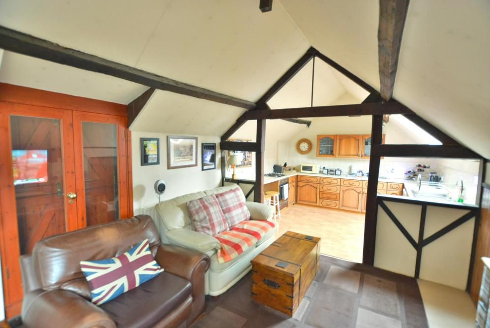 2 bed flat for sale in West Borough, Wimborne, Dorset BH21, £240,000