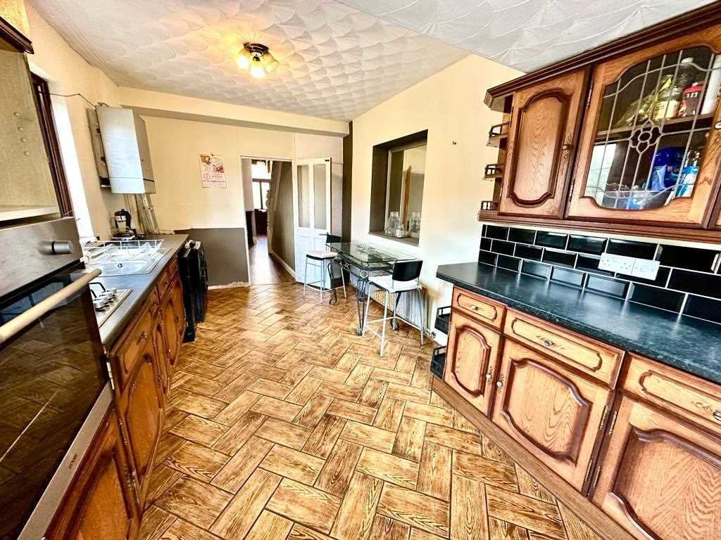 3 bed end terrace house for sale in David Street, Penygraig, Tonypandy CF40, £120,000