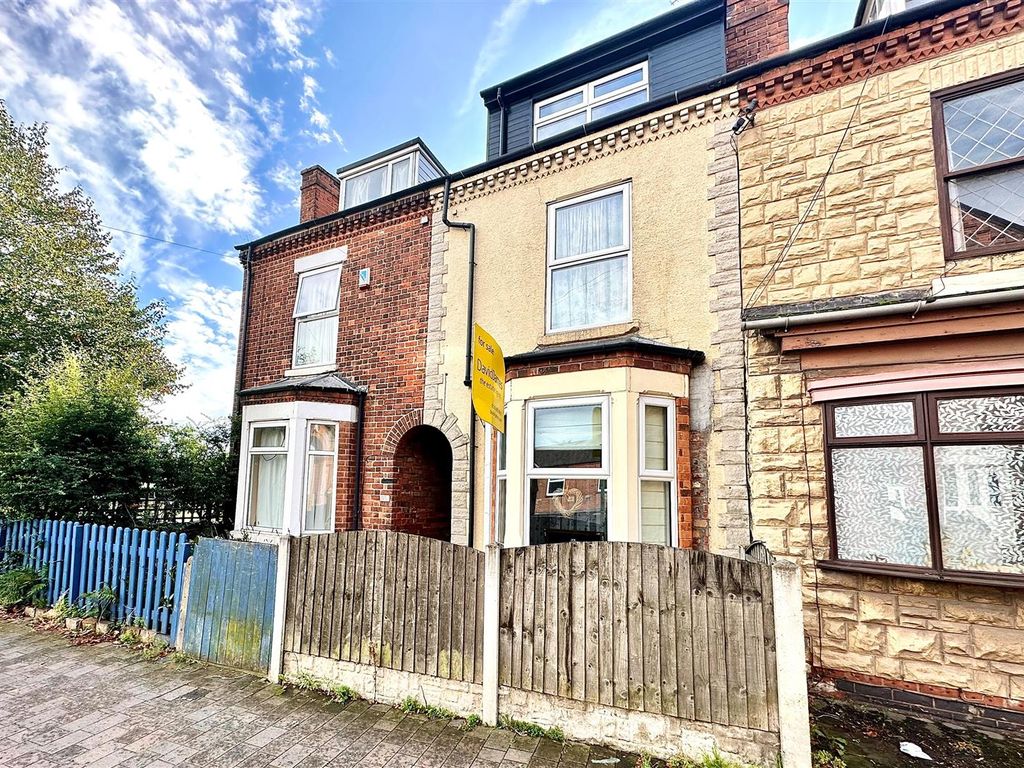 3 bed terraced house for sale in Victoria Road, Netherfield, Nottingham NG4, £170,000