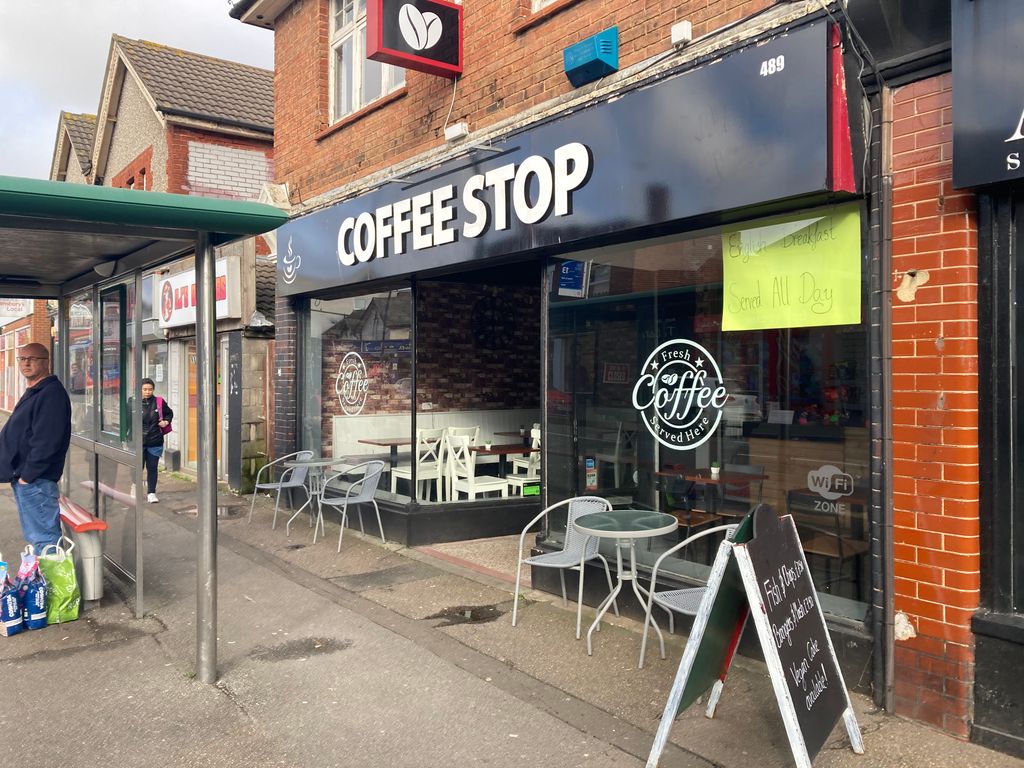 Commercial property for sale in Coffee Shop/Cafe, Bournemouth BH9, £28,000