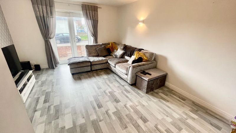 2 bed end terrace house for sale in Viking Court, Bracebridge Heath, Lincoln LN4, £150,000