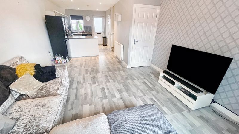 2 bed end terrace house for sale in Viking Court, Bracebridge Heath, Lincoln LN4, £150,000