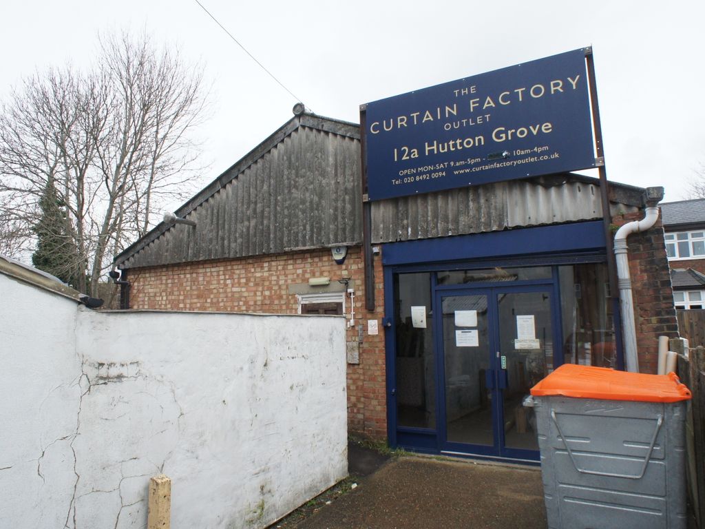 Light industrial for sale in Hutton Grove, London N12, £750,000