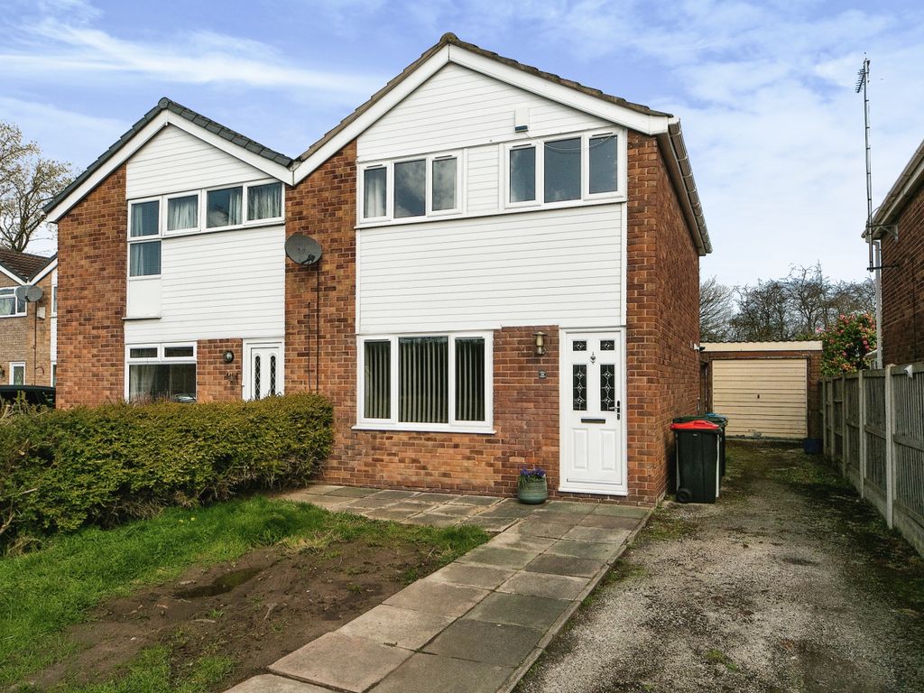 3 bed semi-detached house for sale in Farmdale Drive, Elton, Chester, Cheshire CH2, £180,000