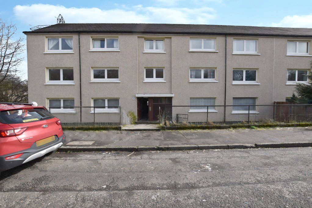 3 bed flat for sale in Muirhead Drive, Linwood, Paisley, Renfrewshire PA3, £54,995