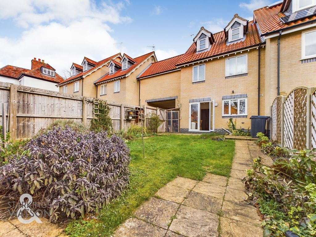 3 bed town house for sale in The Street, Rickinghall, Diss IP22, £290,000