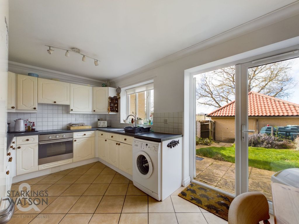 3 bed town house for sale in The Street, Rickinghall, Diss IP22, £290,000