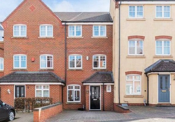 4 bed terraced house for sale in Earlswood Road, Kings Norton, Birmingham B30, £280,000