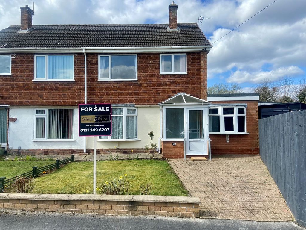 3 bed semi-detached house for sale in Grafton Road, Shirley, Solihull B90, £250,000