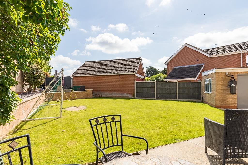 4 bed detached house for sale in Hales Close, Bottesford, Scunthorpe DN16, £250,000