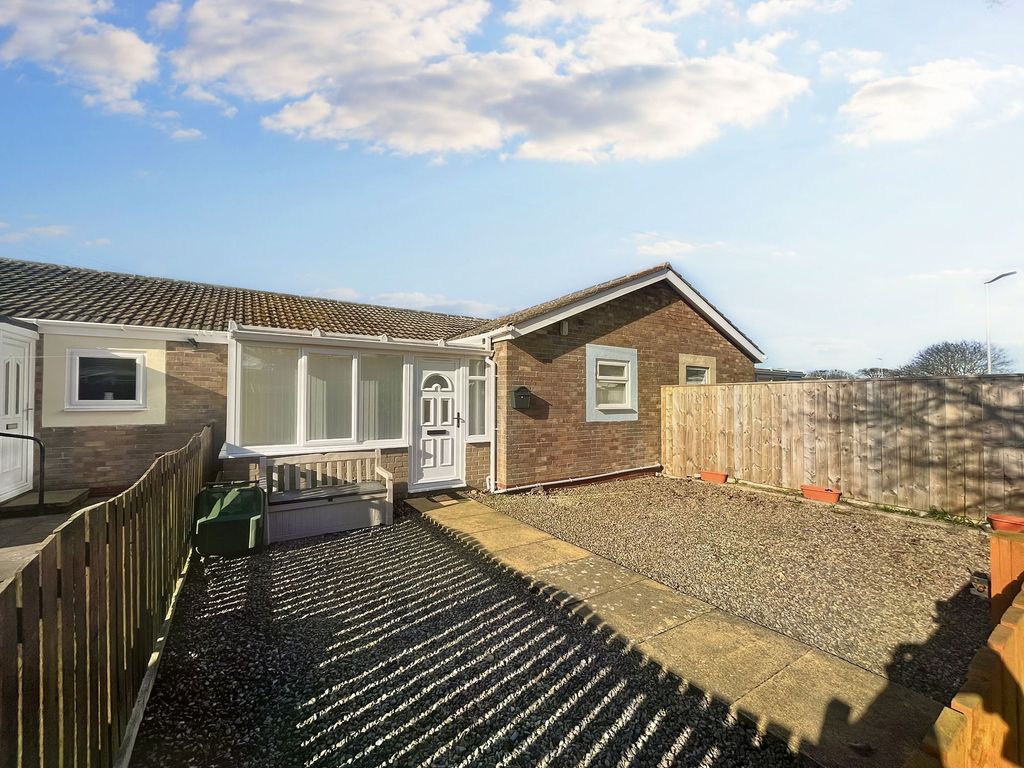 1 bed bungalow for sale in Longstone Park, Beadnell, Chathill NE67, £165,000