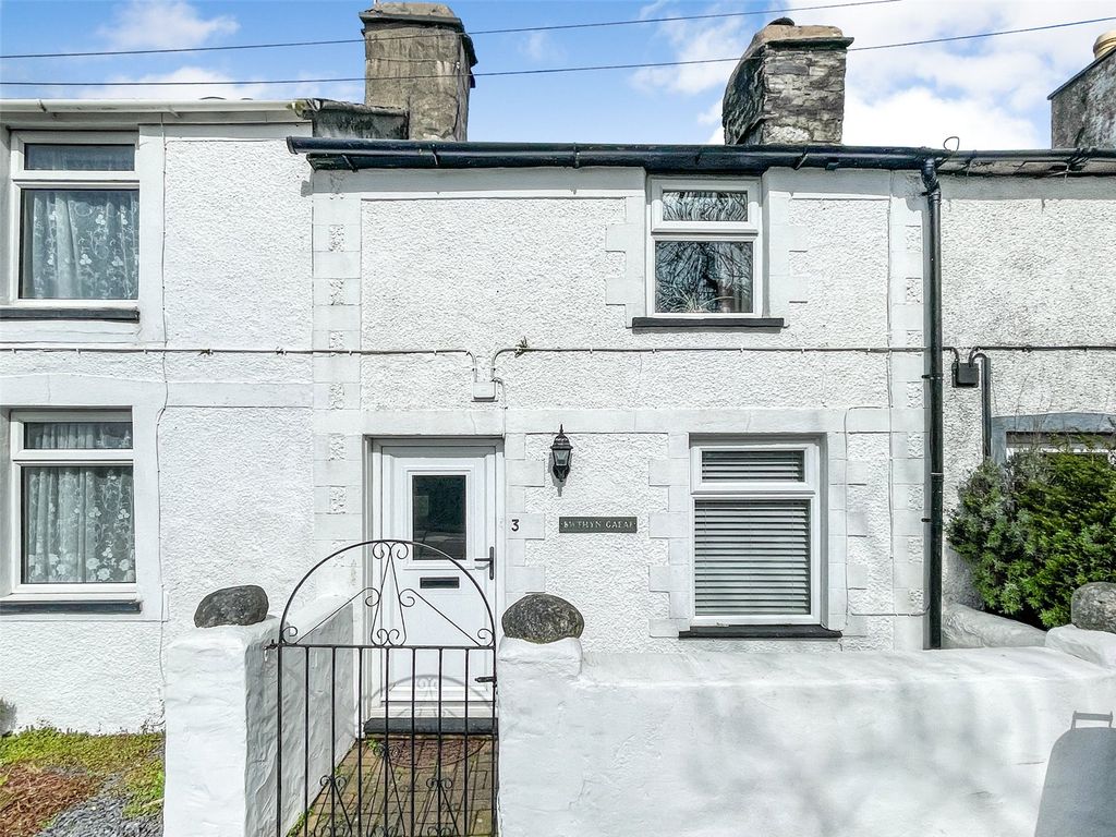 2 bed terraced house for sale in Bryncrug, Tywyn, Gwynedd LL36, £150,000