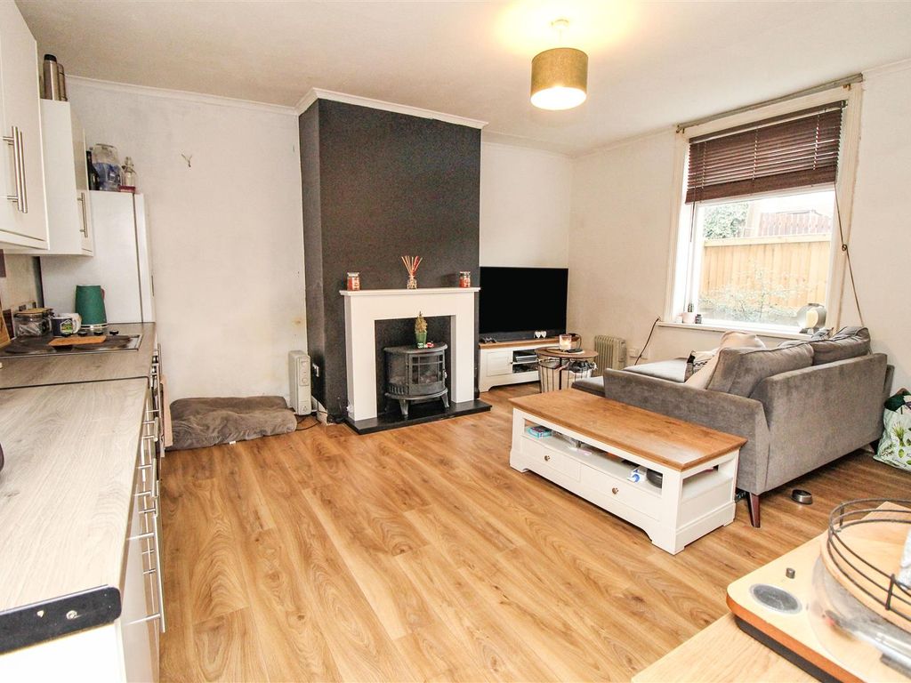 2 bed end terrace house for sale in Fleece Street, Bradford BD6, £82,500