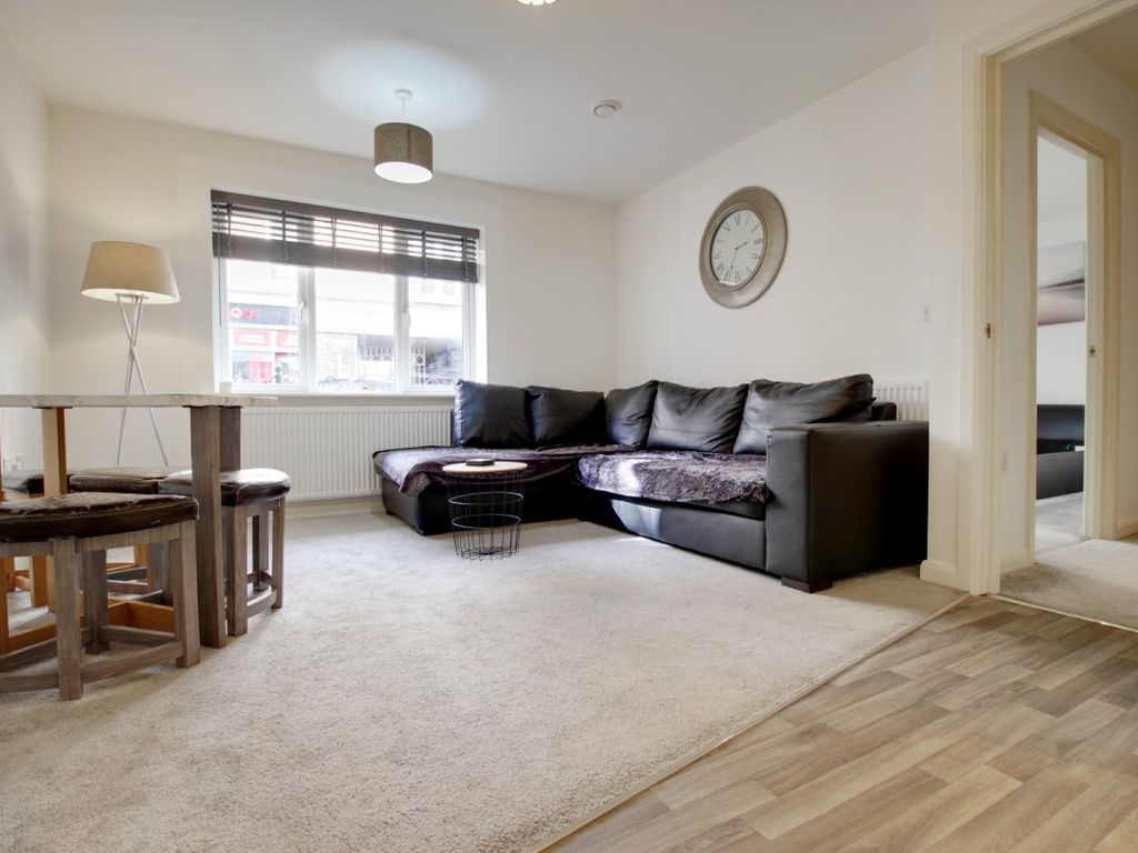 1 bed flat for sale in John Street, Luton LU1, £184,750