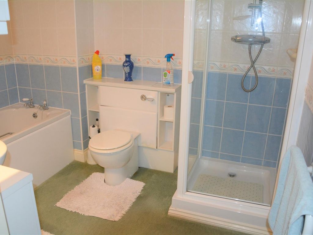 2 bed property for sale in Severn Road, Weston-Super-Mare BS23, £180,000