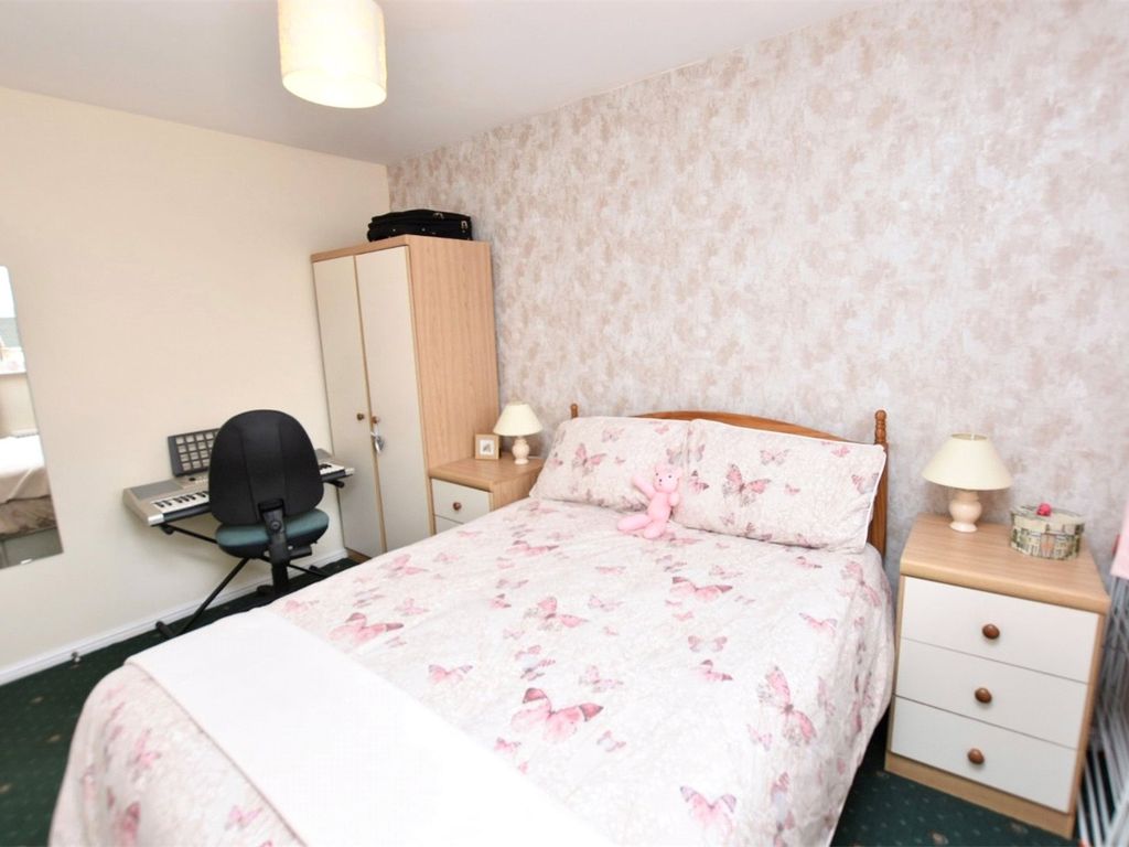4 bed detached house for sale in Lords Crescent, Lower Darwen, Darwen, Lancashire BB3, £250,000