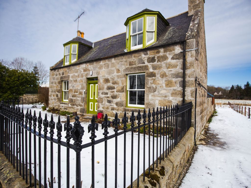 3 bed cottage for sale in Rothiemay, Huntly AB54, £200,000