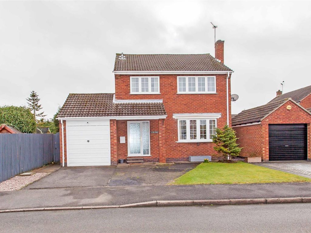 4 bed detached house for sale in Elm Close, Bolsover, Chesterfield S44, £269,950