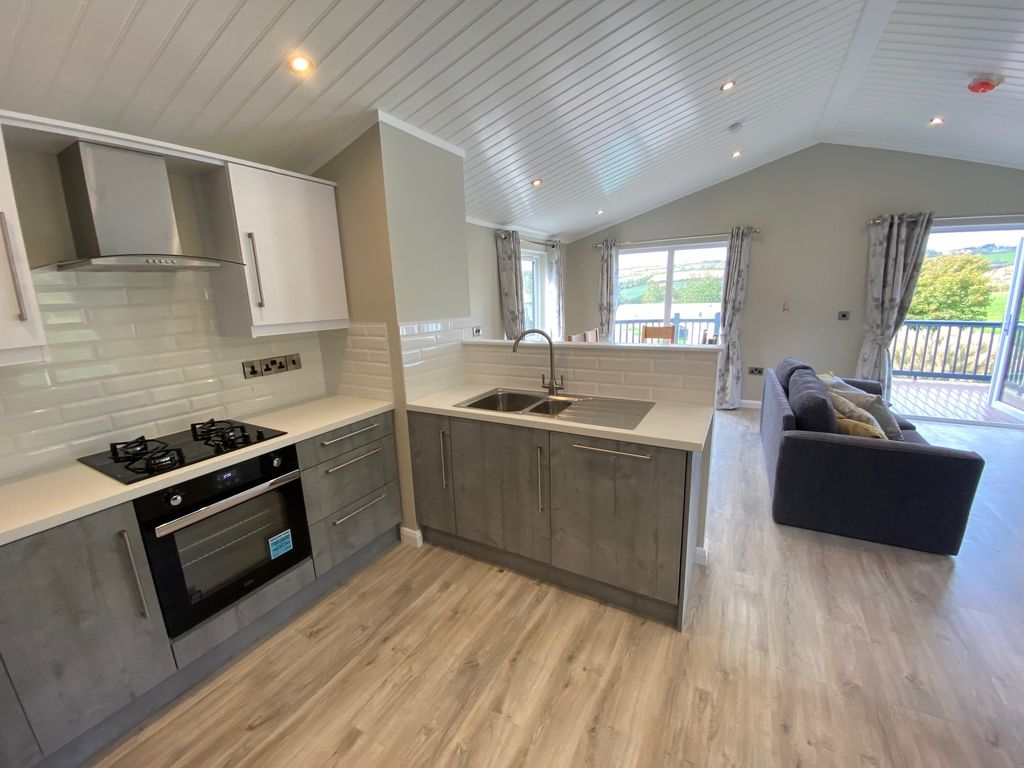 2 bed lodge for sale in Praa Sands, Penzance, Cornwall TR20, £199,950