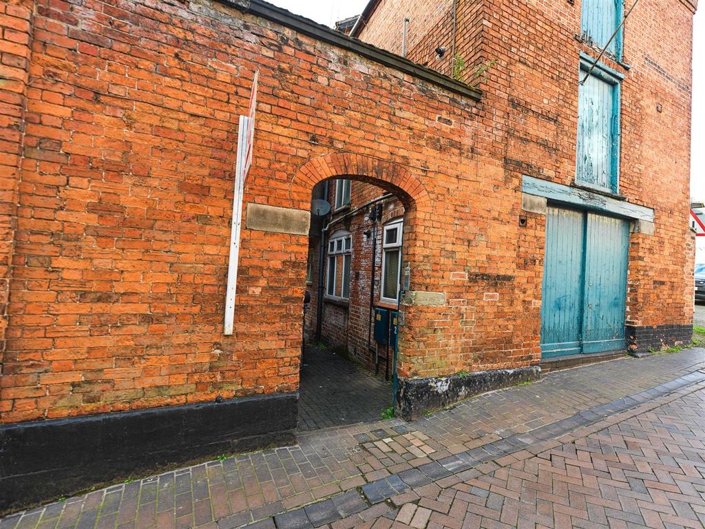 2 bed flat for sale in 11A High Street, Whitchurch, Shropshire SY13, £125,000