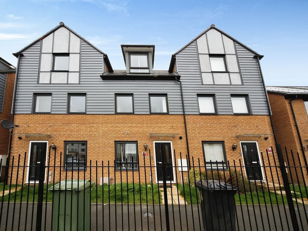 3 bed terraced house for sale in Octavian Road, Houghton Regis, Dunstable LU5, £180,000