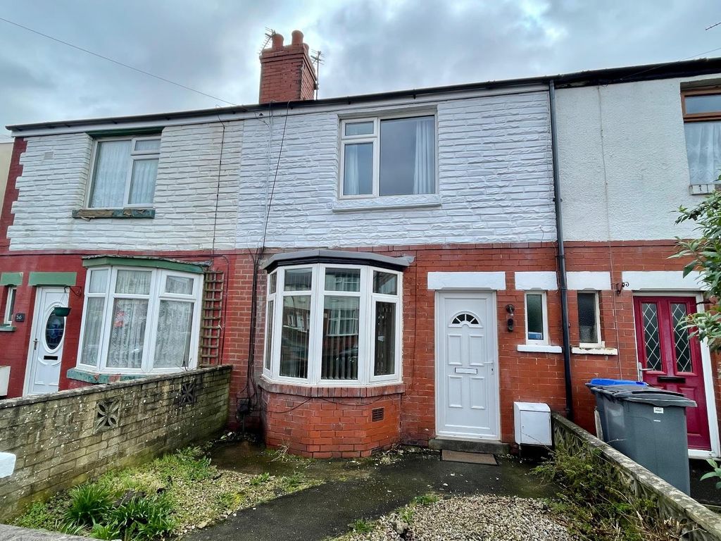 2 bed terraced house for sale in Endsleigh Gardens, Blackpool FY4, £99,950