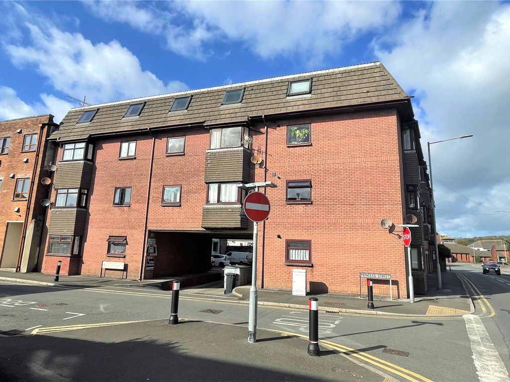 2 bed flat for sale in Princess Court, Llanelli, Carmarthenshire SA15, £68,000