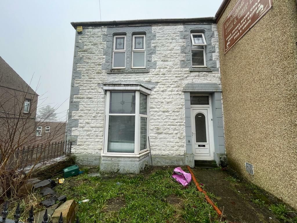 3 bed end terrace house for sale in Vicarage Road, Morriston, Swansea SA6, £145,000